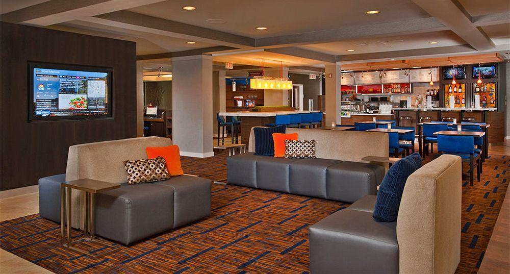 Courtyard By Marriott Indianapolis Ноблсвилл Экстерьер фото