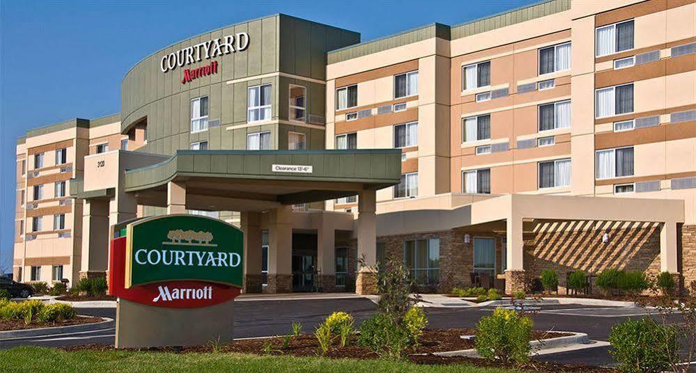 Courtyard By Marriott Indianapolis Ноблсвилл Экстерьер фото